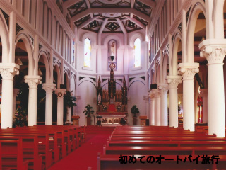長崎県の観光名所（紐差カトリック教会）